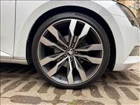  5x112 20" újszerű (gyári felni) felni, 235/30 használt Continental nyári gumi