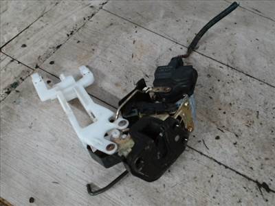 HYUNDAI Santa Fe 2001.03.01-2006.01.30 Bal hátsó ajtó zárszerkezet központi záras