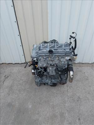Toyota Avensis (T270) 2.2 D-4D Motorblokk 3830