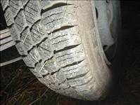  5x118 lyukosztású 16" használt lemezfelni, rajta 195/75 újszerű téli gumi gumi 