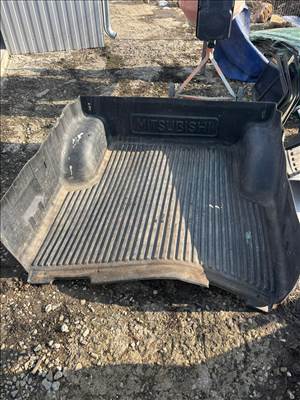 Platókárpit Mitsubishi L200