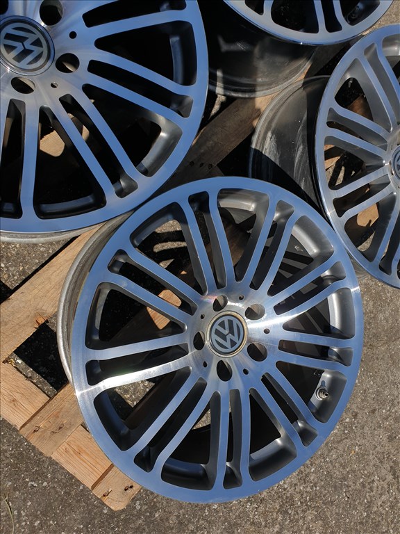 18" 5x112 Modul 3. kép
