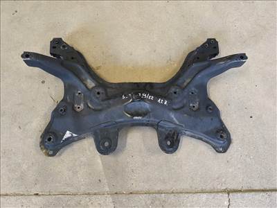 Fiat 500 első bölcső 