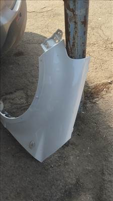 Suzuki SX4 I Bal első sárvédő 