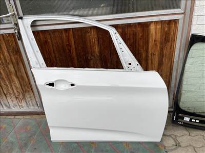 BMW 2-es sorozat F45 gyári bontott jobb első ajtó 