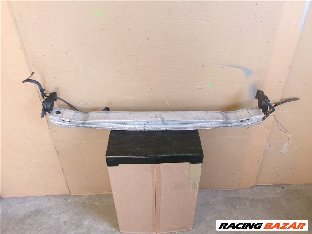 AUDI A4 A5 8K0 első lökhárító merevítő 2008-2012 8K0807113D 4. kép