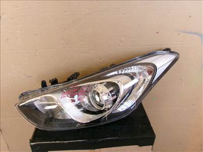 HYUNDAI I30 bal első fényszóró 2013-2017 92101-A6000