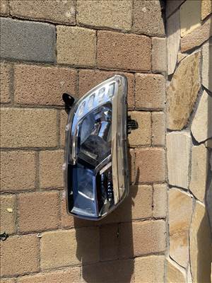 Dacia Logan II, Dacia Sandero II Fenyszóró lámpa jobb első  260105925r