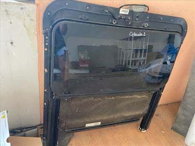 Skoda Octavia II Tetőablak 4098 1u0877041m