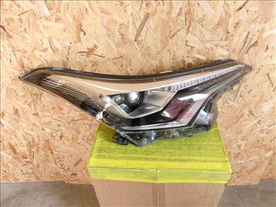 TOYOTA C-HR jobb első LED fényszóró 2016-2020 8110-F4071