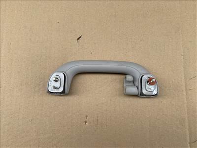 Hyundai i30 jobb hátsó kapaszkodó