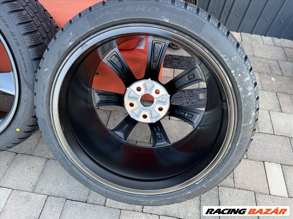 Model 3 Highland Performance 19" Performance felni és téli gumiabroncs 10. kép