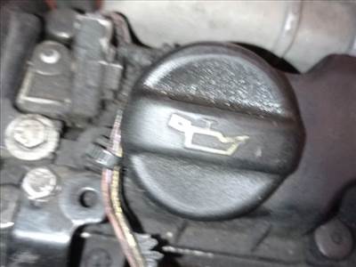 Citroën C5 I Olajbeöntő Sapka *149744*