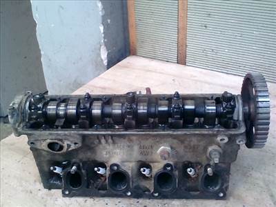 TRABANT 1,1 Hengerfej. benzines