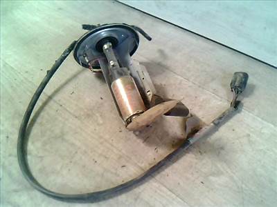 FORD Fiesta Courier 96- Üzemanyag szivattyú