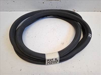 Opel Astra K jobb első ajtó kédergumi