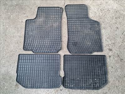 Volkswagen Bora, Volkswagen Golf IV gumiszőnyeg szett (31456)