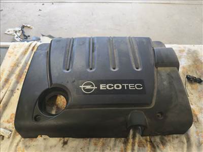 Opel Zafira B 1.9 CDTI motorburkolat 