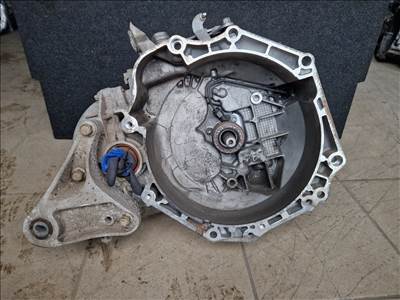 OPEL MOKKA 1.7 cdti váltó 