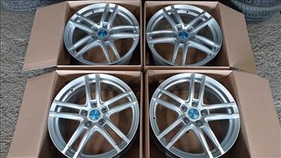  5x114.3 lyukosztású 8JJ 18" új Dezent alufelni
