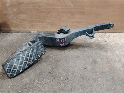 Audi A6 (C5 - 4B) Gázpedál (Mechanikus) *149555* 8d1721506