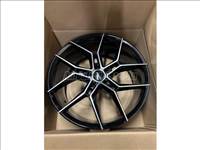 Egyéb alufelni  - Alufelni 20x8,5 20" 8.5J