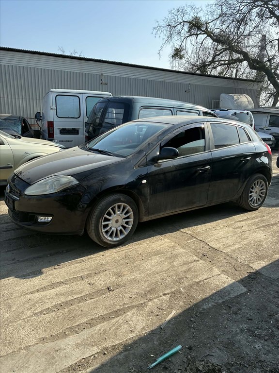 Fiat Bravo bontott alkatrészei 2. kép