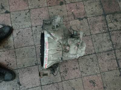 Toyota Yaris (XP10) Váltó (Mechanikus) *141913*