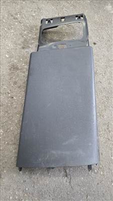 Renault Espace IV 1.9 dCi b oszlop jobb alsó burkolat 8200305248 8200305253 8200305249 58200305253