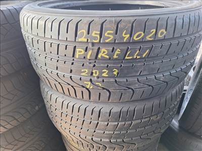  255/40/20"  Pirelli nyári gumi 