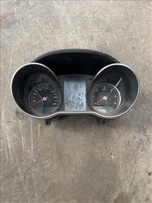 Mercedes C 220 d Óra csoport  a2059003714