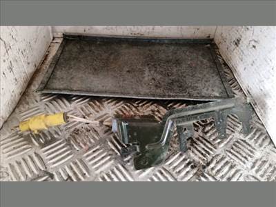 Suzuki Swift II Üzemanyag Befecskendező Ellenállás *127338* 3395060e1