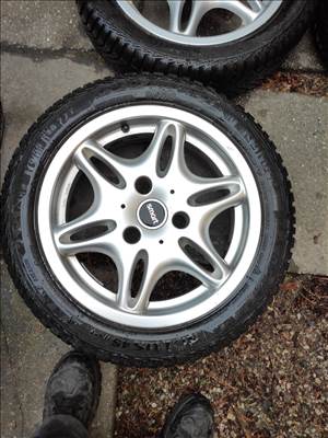 15" 5x112 smart gyári alufelni Kumho 4 évszak újszerű dot23 98eft/4db