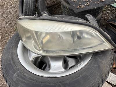 Opel G Astra Jobb első fényszóró