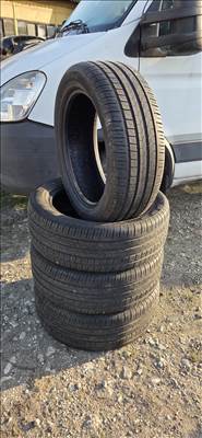 Eladó egy garnitúra 235/50 R19 Pirelli nyári gumik.