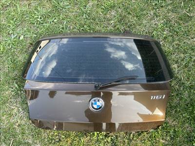 BMW 1-es E81, E87 Marrakesh barna csomagtérajtó 