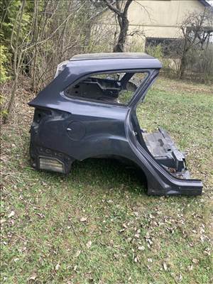 Ford Focus MK3 kombi hátulja a képek szerint(2011-