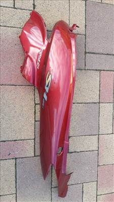 Honda SH 125i ülés alatti idom bal 