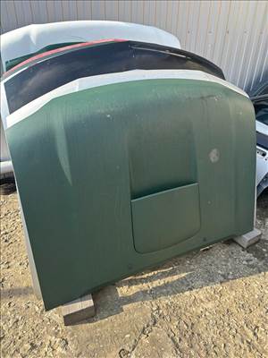 Motorháztető Nissan Navara D22