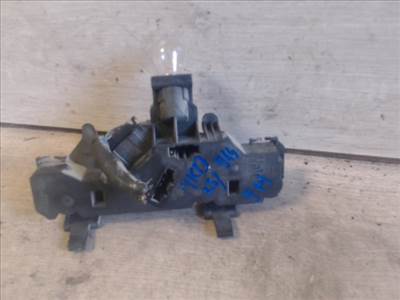 VOLKSWAGEN polo classic 99.10-01.09 jobb hátsó lámpa foglalat