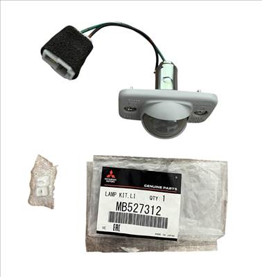 Mitsubishi L300 / L400 / Space Gear Rendszámvilágítás (1986–2013) mb527312
