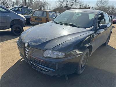 Alfa Romeo 147 1.9 JTD -937A2- bontott alkatrészei