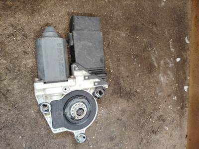 Volkswagen Golf IV Jobb első Ablakemelő Motor *149510* 101387102