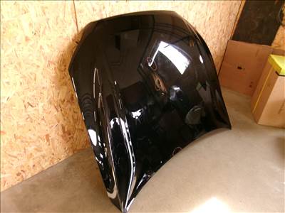 VOLVO XC60 motorháztető 2018- 31424557