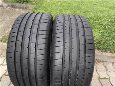  245/3520" újszerű Goodyear nyári gumi gumi