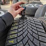  215/55 R17 Bridgestone téli gumi 30000ft a 2db/125/