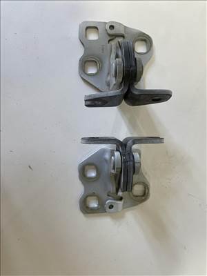 Tesla model 3 ajtózsanér 