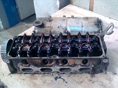 MAZDA Demio 2000- Hengerfej. benzines