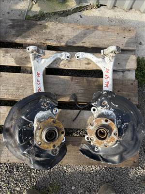 Audi A6 (C6 - 4F) csonkállvány 