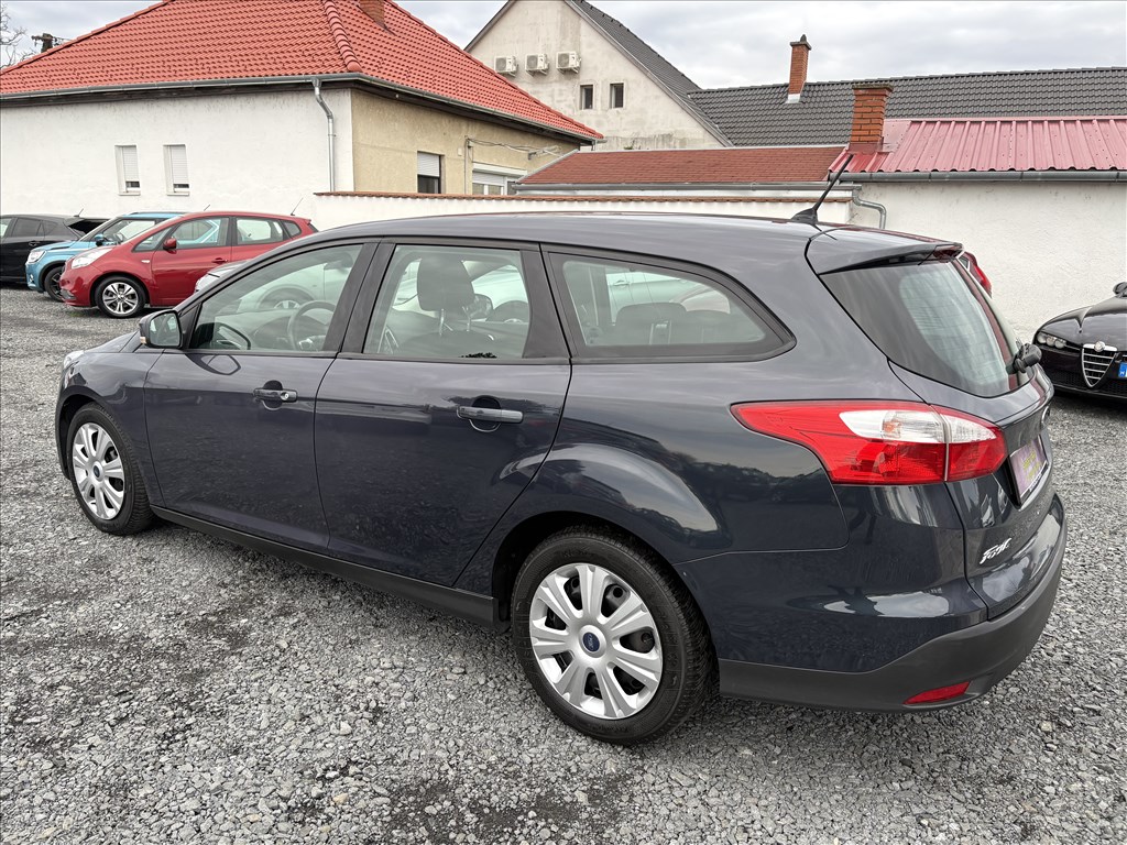 Eladó Ford Focus Turnier 1.6 TDCi (1560 cm³, 95 PS) 6. kép